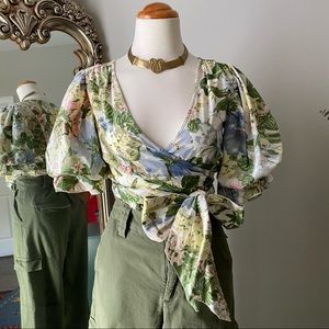 SOLD Urban Outfitters Puff Sleeve Top